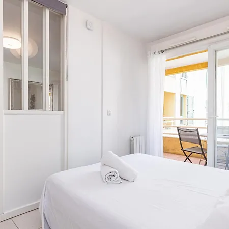 Apartment Quiet 1 Bdr Port! Close Place Du Pin Garibaldi *