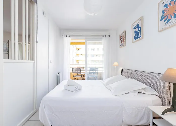 Quiet 1 Bdr Port! Close Place Du Pin Garibaldi Appartamento